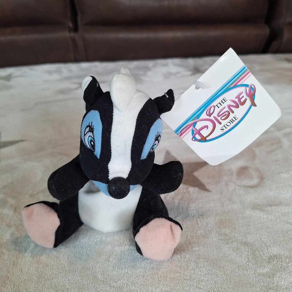 Vintage Disney Store Mini Bean Bag Flower Skunk from Bambi Plush NWT